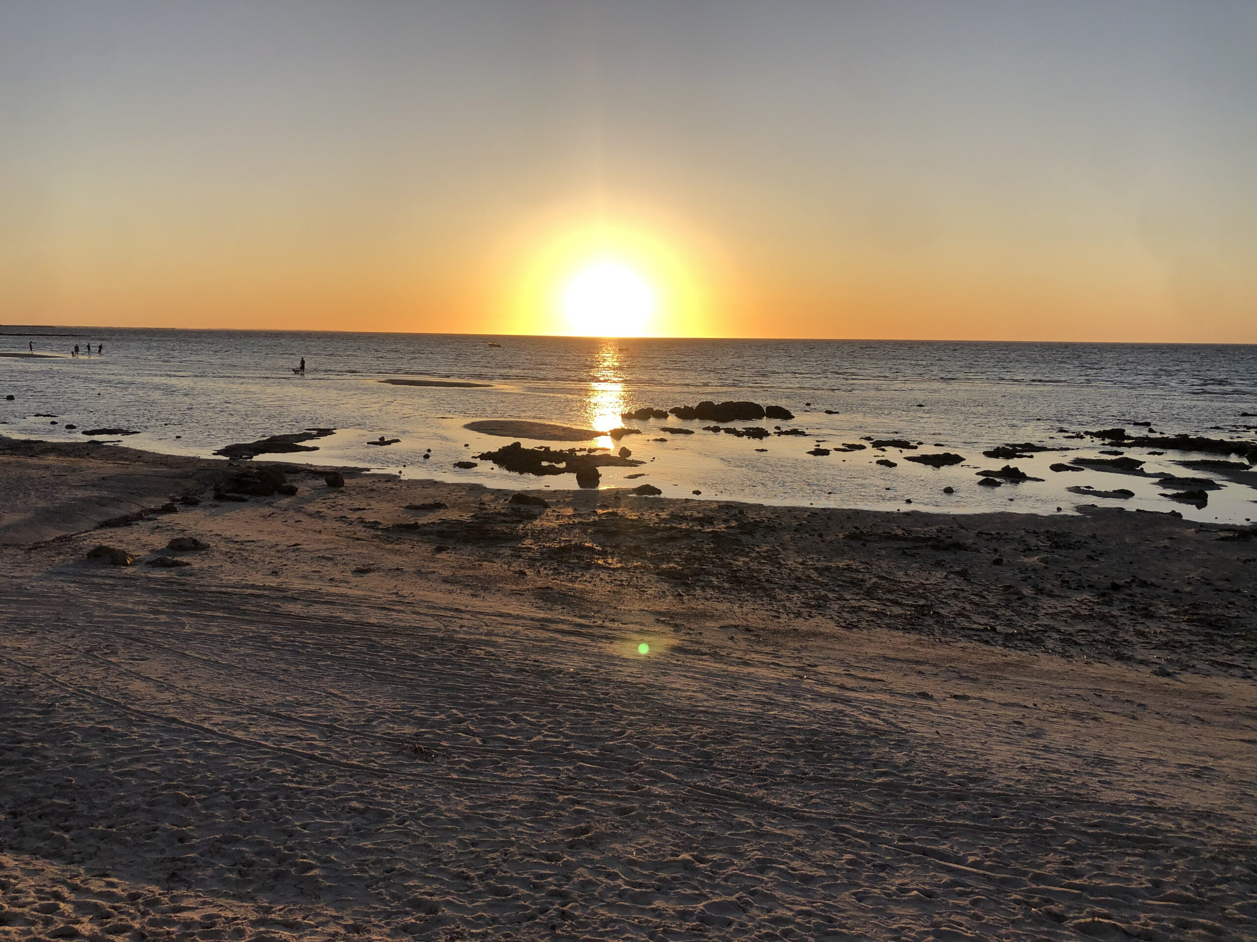 Couples-stay-moonta-bnb-packages