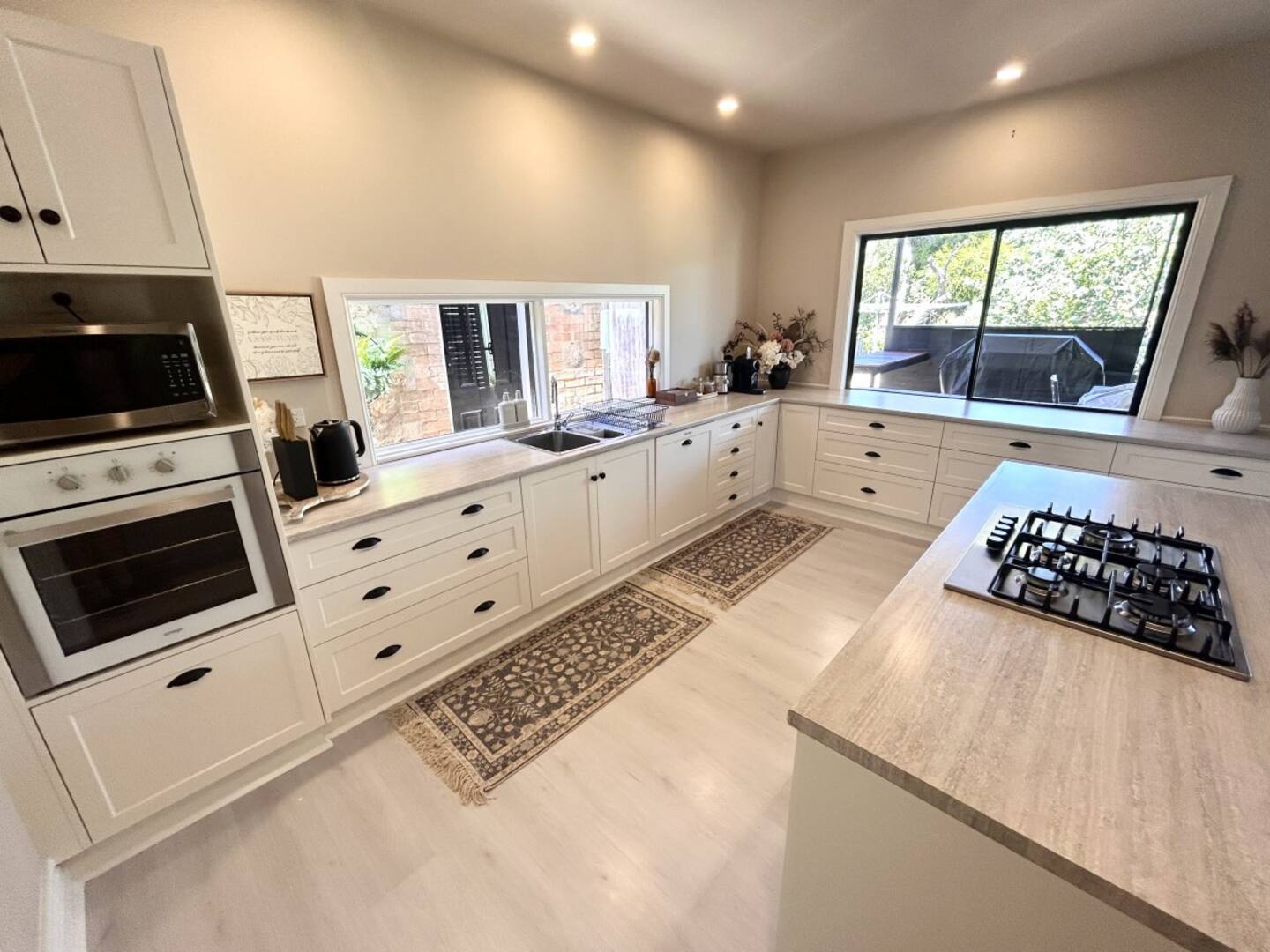 Country-Kitchen-bnb-moonta